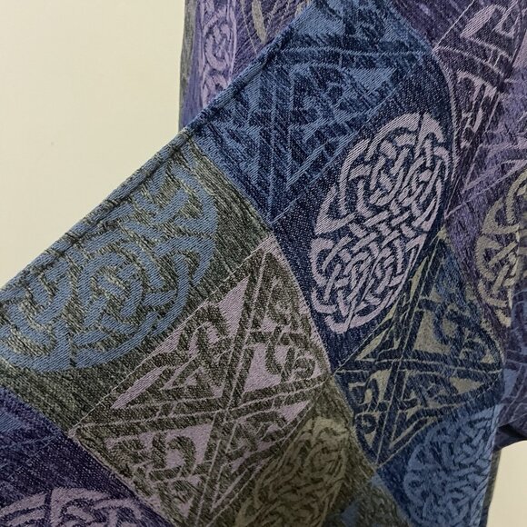 Aran Sweater Market Ireland Celtic Ruana Shawl Wrap Cape Wool Blend One Size - Picture 9 of 10